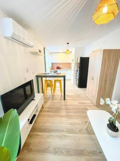 Studio Cosy - 2 Pers - Beziers - Centre - Terrasse - Clim Exterior photo